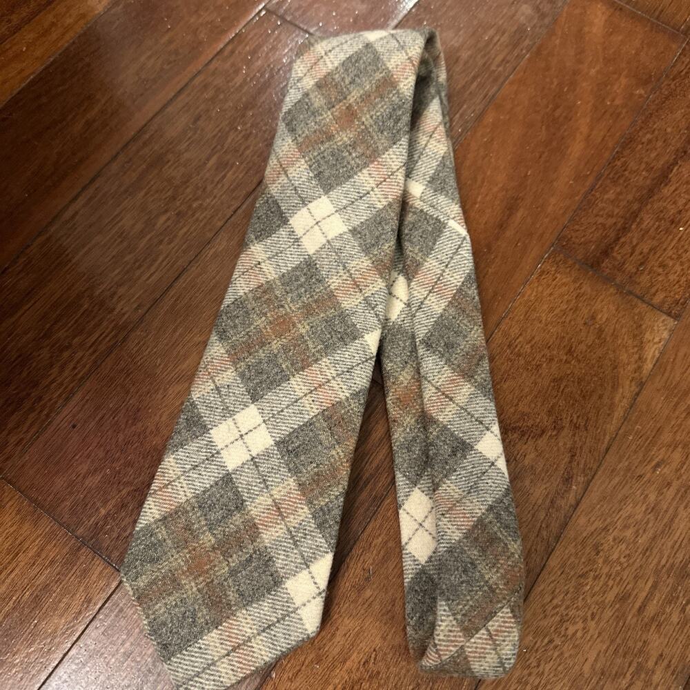 Vintage Pendleton Necktie Tie 100% Pure Virgin Wool made in USA Tan